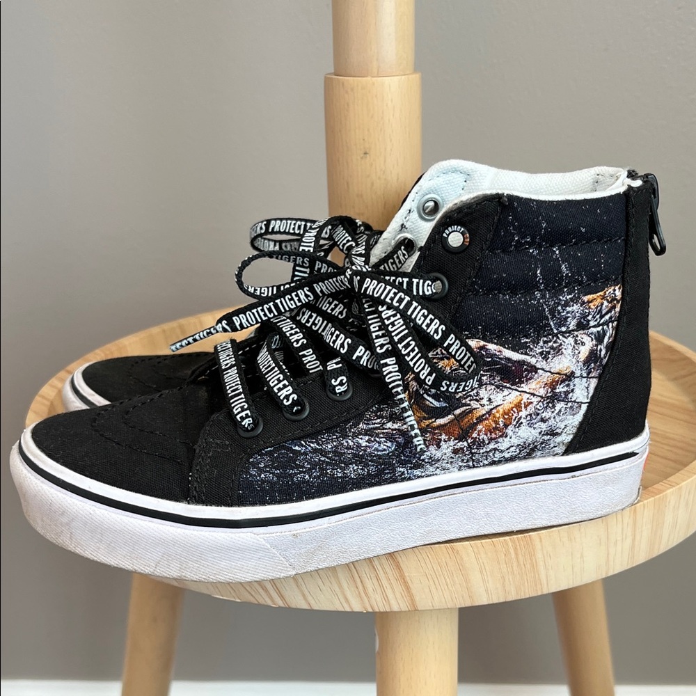 Vans Kids Black High-Top Project Cat Tiger Design Shoes Size 1.5